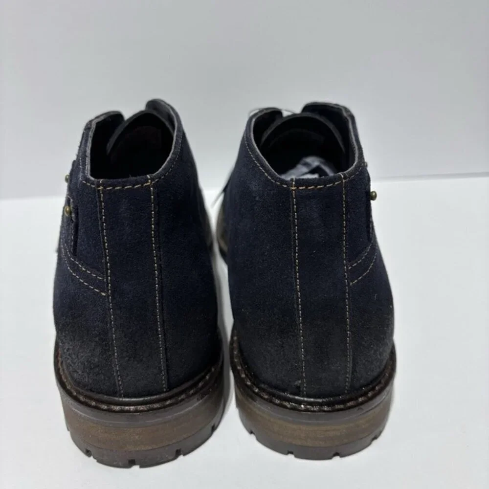Levi’s Men’s Cambridge Navy Suede Boots, Size 9.5 M